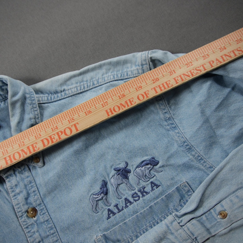 Alaska Wildlife Chambray Denim Embroidered Denim Men L Shirt VTG Cabin Nature - Picture 5 of 15